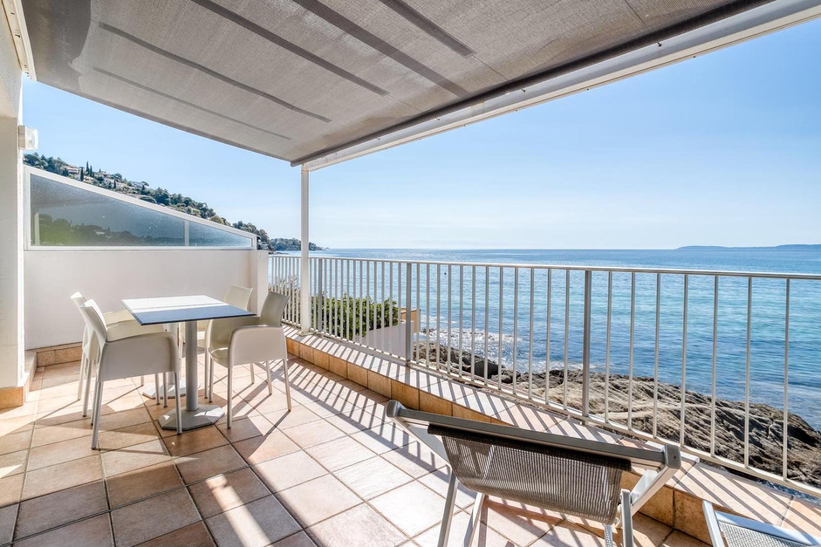 Roc Hotel Le Lavandou Exterior foto
