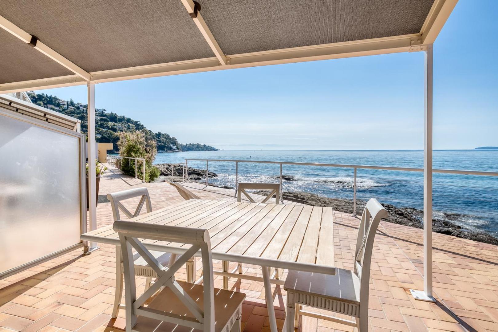 Roc Hotel Le Lavandou Exterior foto